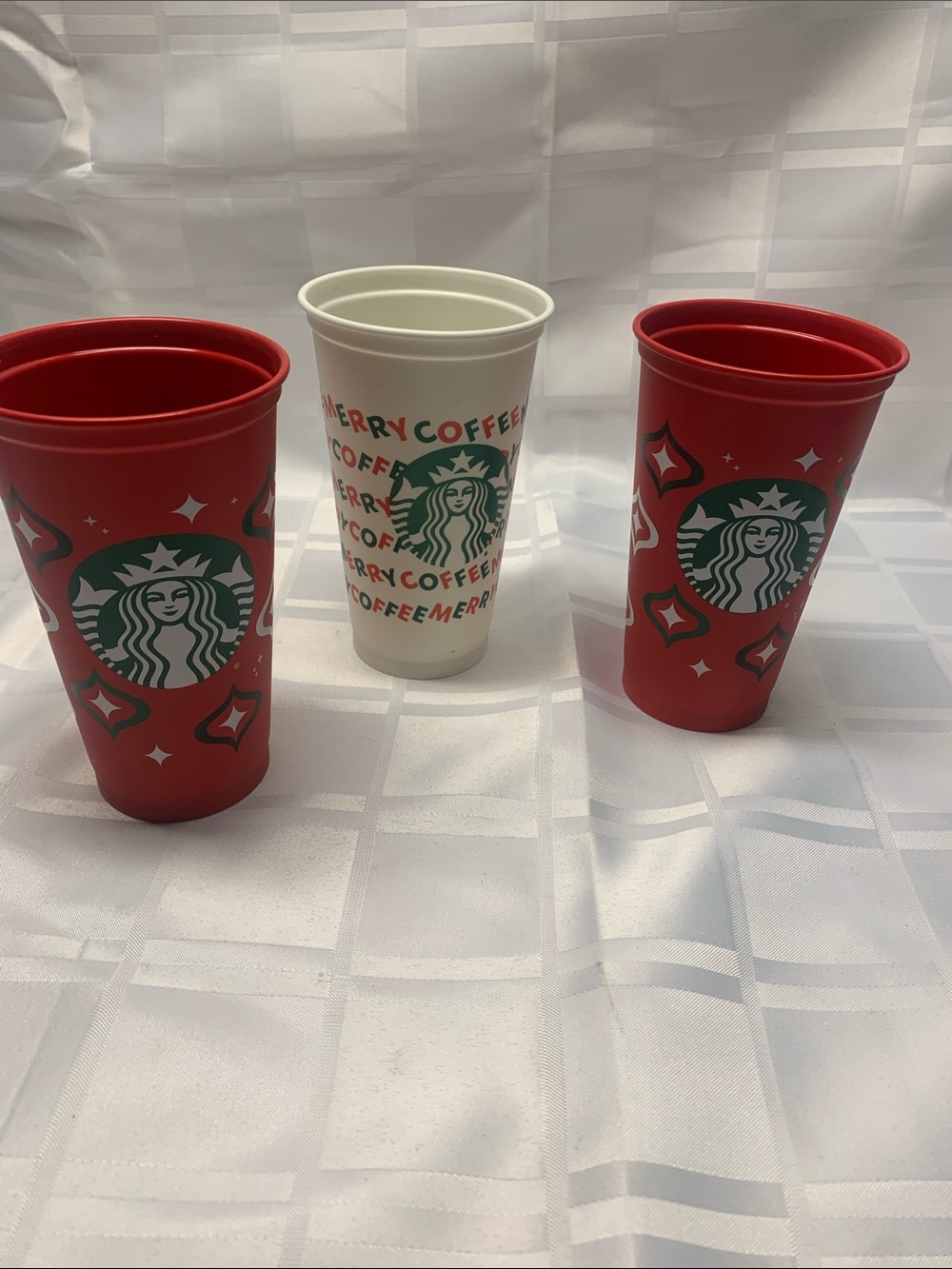Starbucks Red & White Holiday Reusable Cups Set